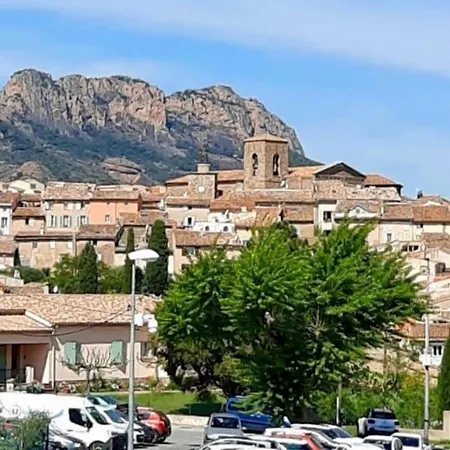 Apartmán Agreable Appart 2 Pers, Village Roquebrune/argens
